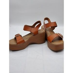 No Boundaries Womens Cognac Brown Platform Wedge Sandals Buckle Straps Size 8.5